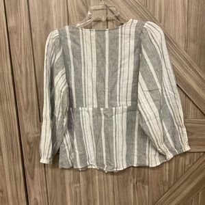 BANANA REPUBLIC TOP SIZE SMALL